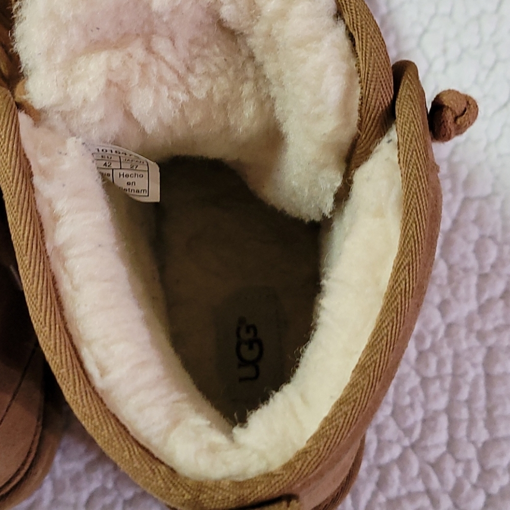 Men's Ugg Shoes View 4